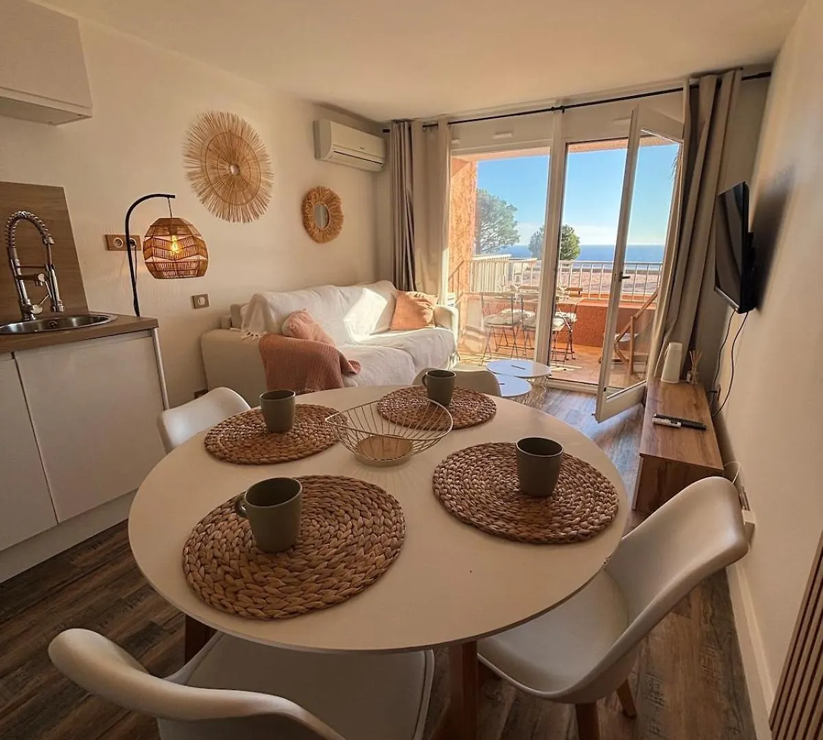 Apartment Nautica - Appart 4 Personnes Vue Mer, Ideal Famille Theoule-sur-Mer